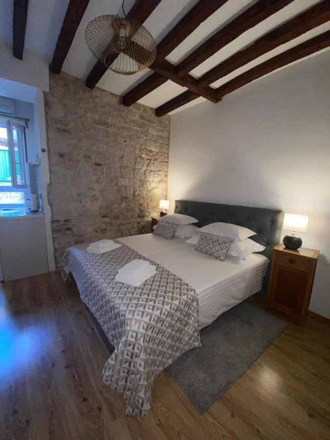 Palace Wall Residences Split Exterior foto